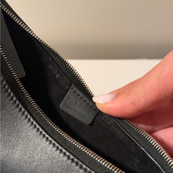 THE ROW
Half Moon leather shoulder bag - Picture 4 of 5